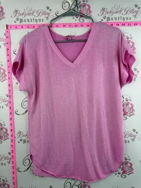 Sorella by papa fashions T-shirt top Relaxed V-Neck Short Sleeve Tee in Pink
